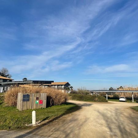 La Petite Couronne, Ecolodge & Lofts Saint-Cricq-Chalosse Exterior photo